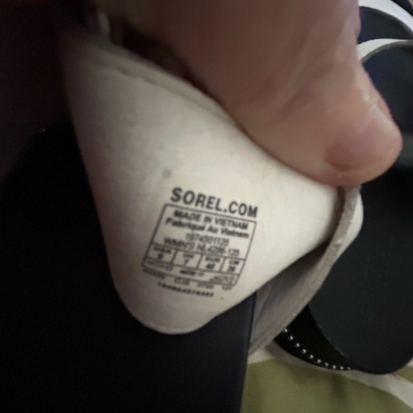 Sorel Women's Roaming Big Buckle Slide Sandal - Picture 4 of 6